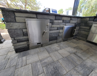 Outdoor Living Design and Kitchen Design Lakeland Florida